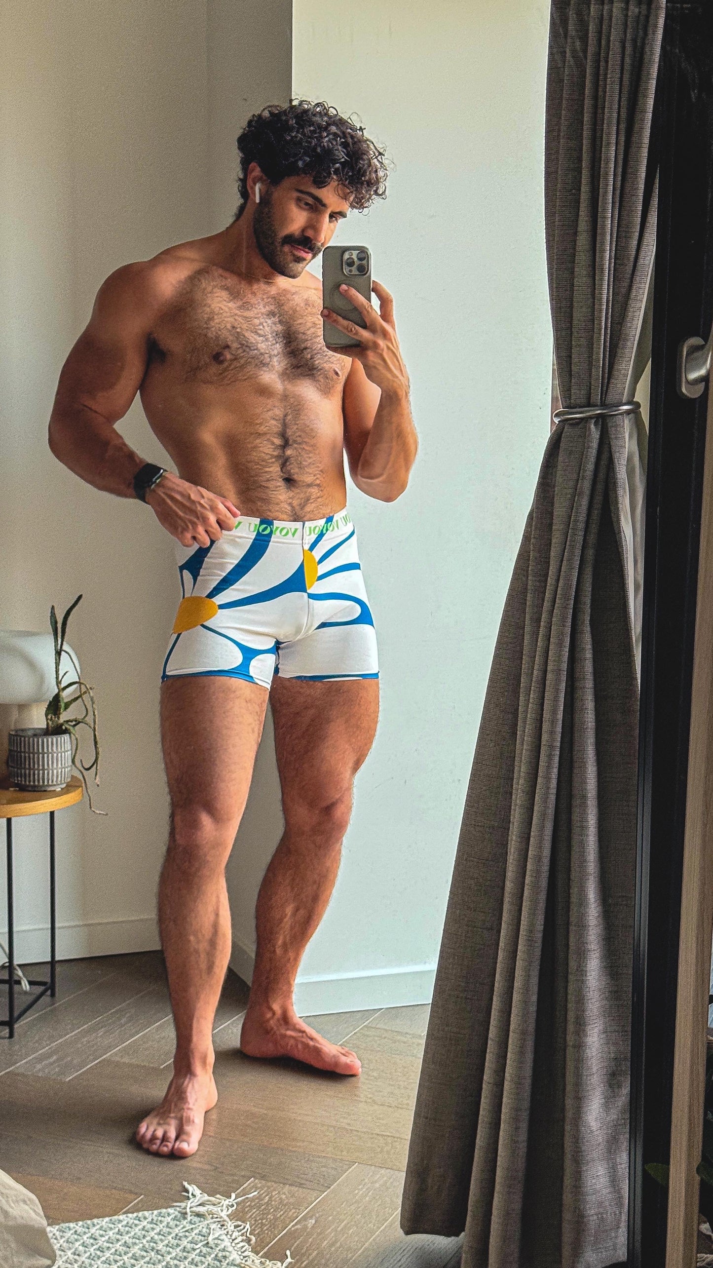 DAISY VOYOU SHORTS